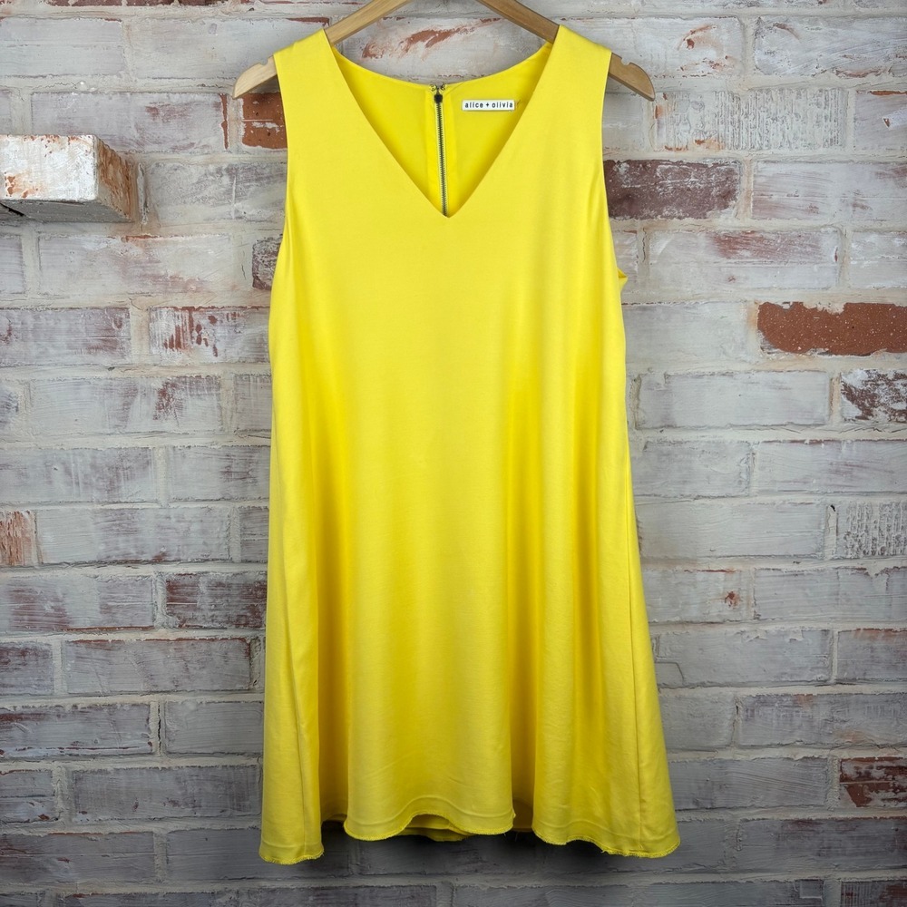 Alice + Olivia Lemon Yellow Swing Mini Dress Sz 8 V-Neck Full Zip Dopamine Style